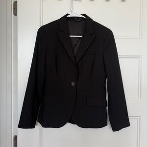 Theory Tailored Blazer in Black Size 4